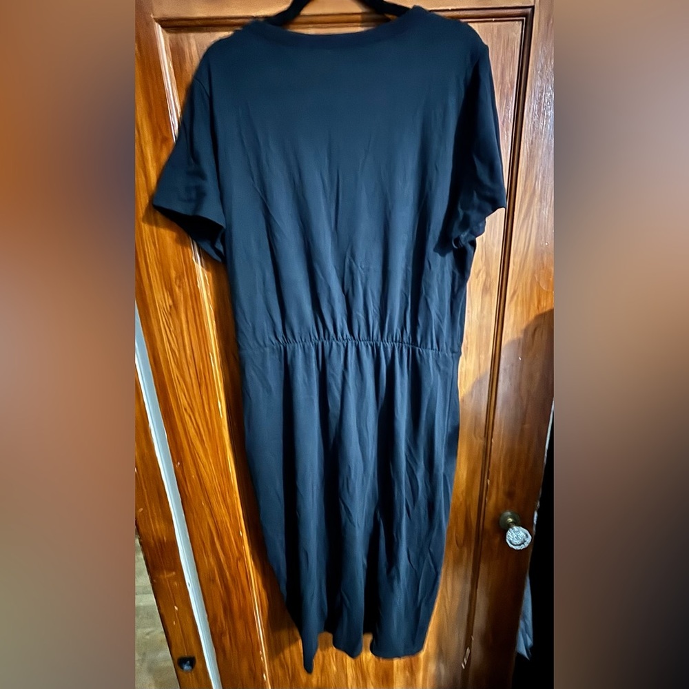 Gap Black Ruched Dress - Picture 2 of 3